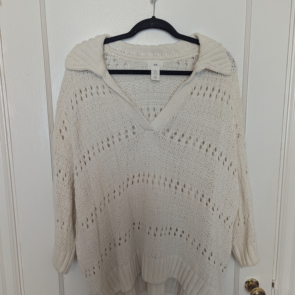 H&M Cream V-Neck Crochet Style Sweater XXL
